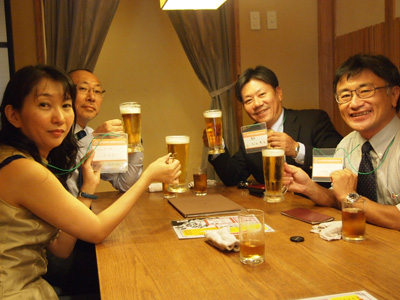 KDMと乾杯.jpg